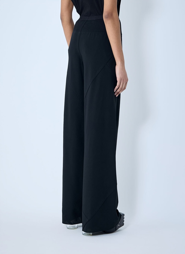 RP01E7301 CC 09 BLACK-3.jpg