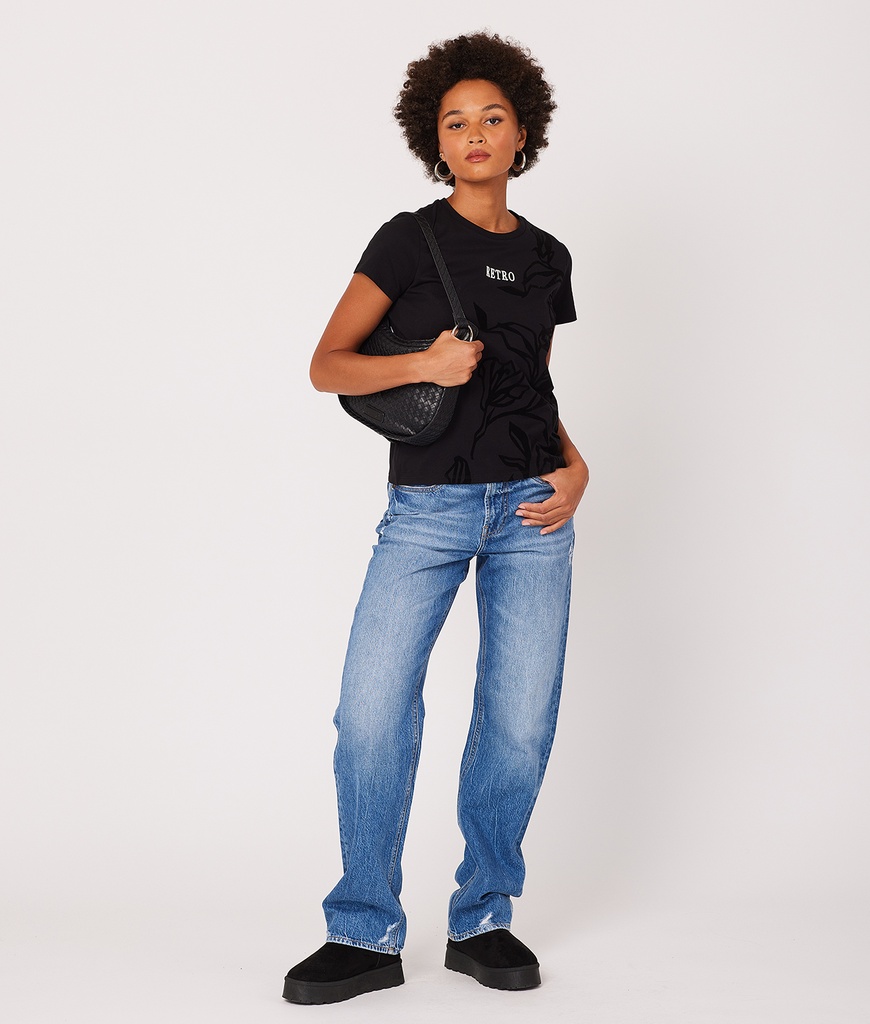 21Q102-V19D030-4.jpg
