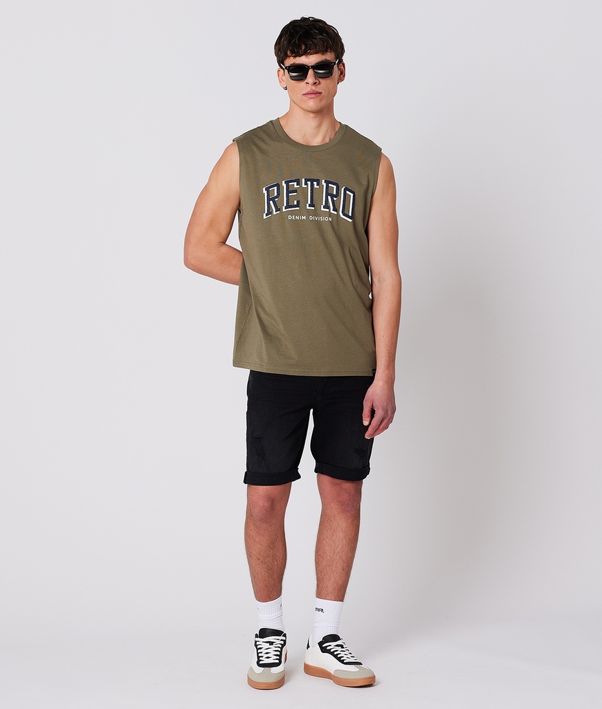 11O056-O16C273-4.jpg