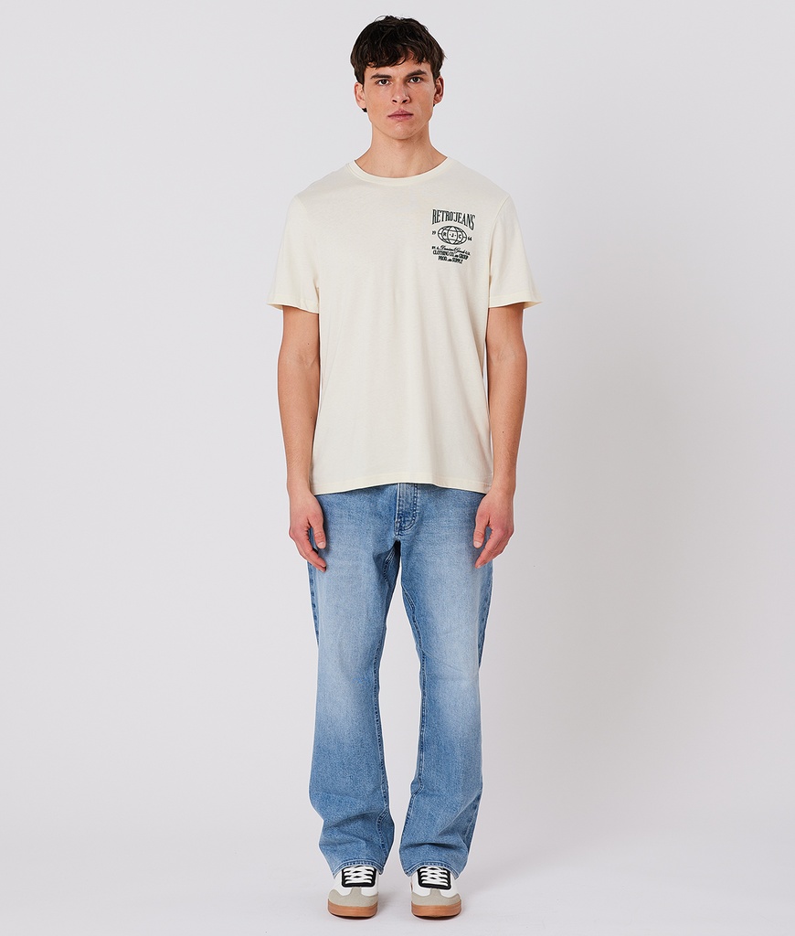 11Q031-V10X967-4.jpg