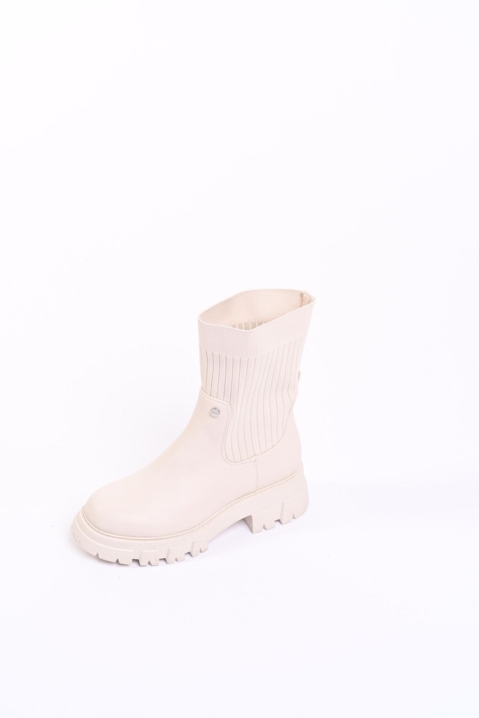 Cypress Ankle Boots, Off White