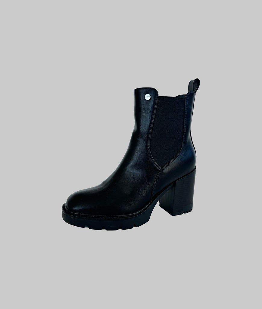 Pavlova Boots