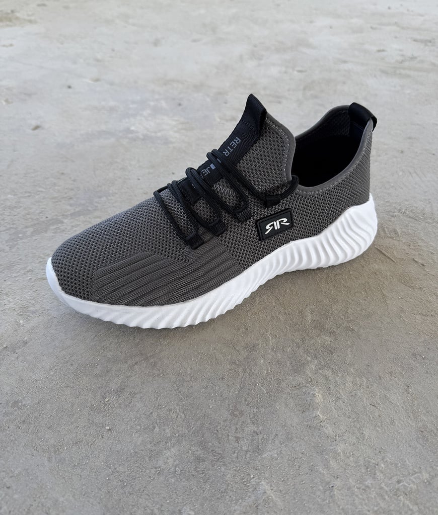 Kai25 Sneakers