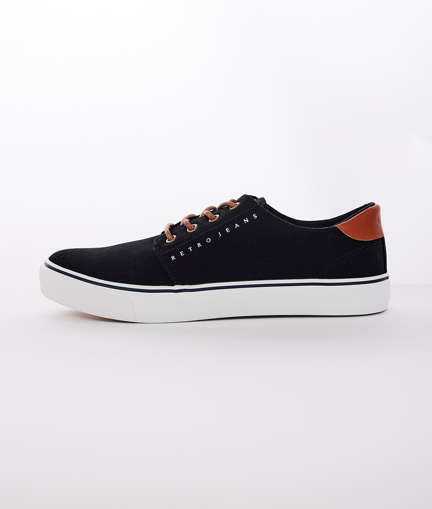 Mats Sneakers