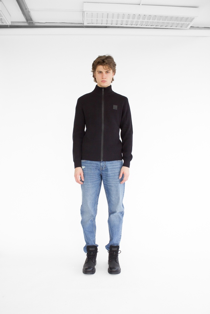 Carlton Zipup Sweater, Black