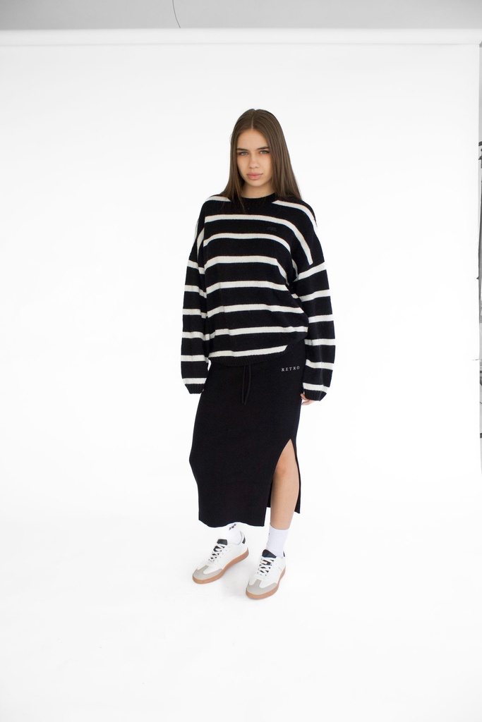 Izzy Loose Sweater, Black