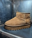 Kissa Boots