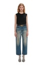 Sleeveless T-shirt