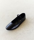 Ezra Balerina, Black